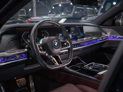 2024 بي ام دبليو الفئة السابعة 735أي
