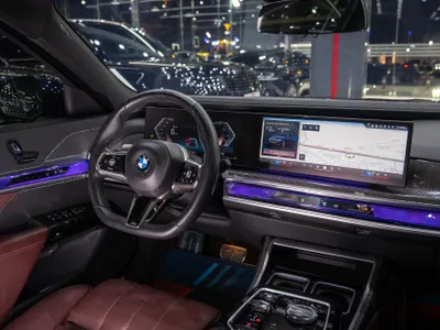 2024 بي ام دبليو الفئة السابعة 735أي