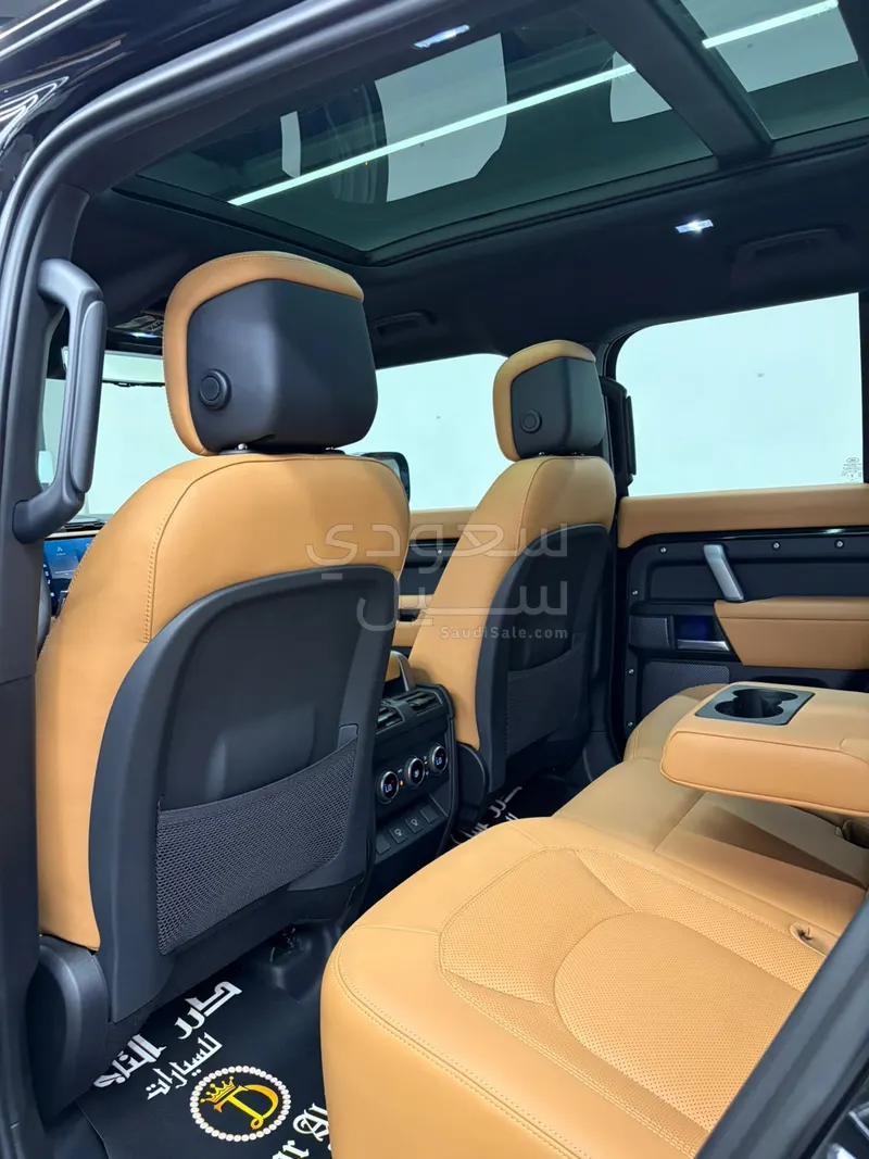 2024 لاند روفر ديفيندر V8 P525 ادشن