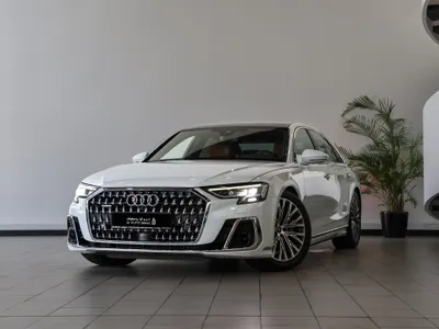 2024 اودي اي 8 ال 55تي اف اس أي