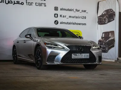 2021 لكزس إل إس 350