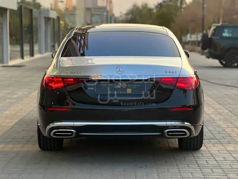 2024 مرسيدس - بنز إس 580 مايباخ