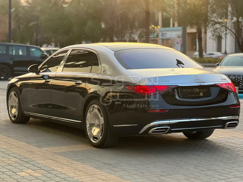 2024 مرسيدس - بنز إس 580 مايباخ