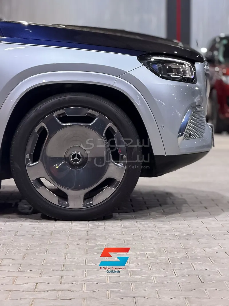 2022 مرسيدس - بنز جي إل إس 600 مايباخ