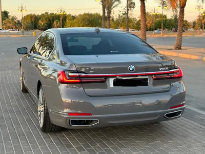 2020 بي ام دبليو الفئة السابعة 750 إل أي