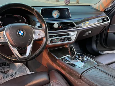 2020 بي ام دبليو الفئة السابعة 750 إل أي