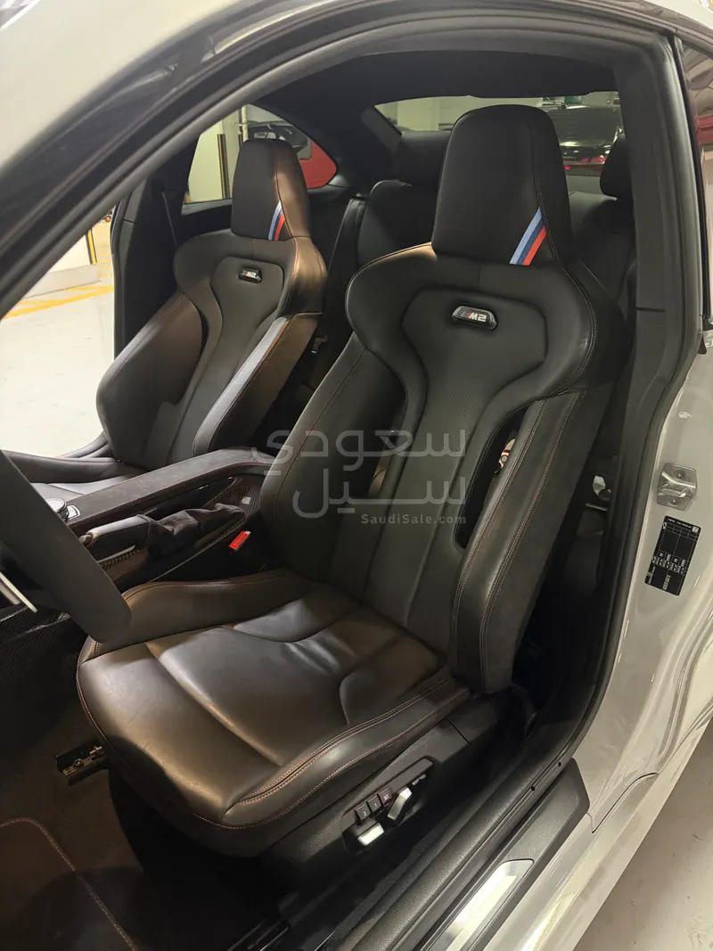 2020 بي ام دبليو الفئة ام إم2 سي إس