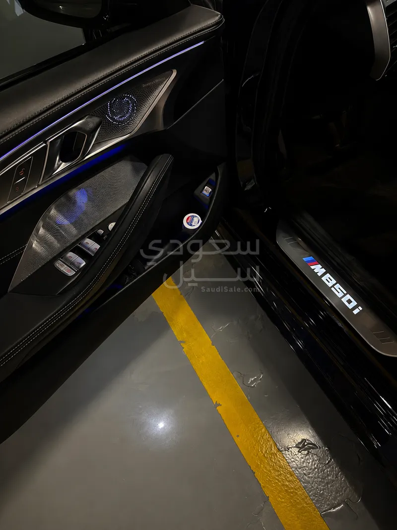2024 بي ام دبليو الفئة الثامنة إم 850 أي