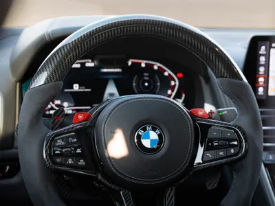 2024 بي ام دبليو الفئة الثامنة إم 850 أي