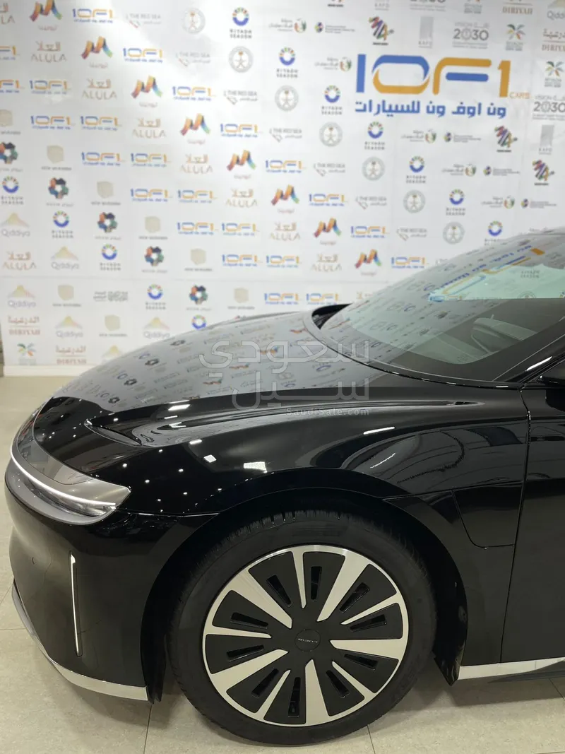 2024 لوسيد اير بيور
