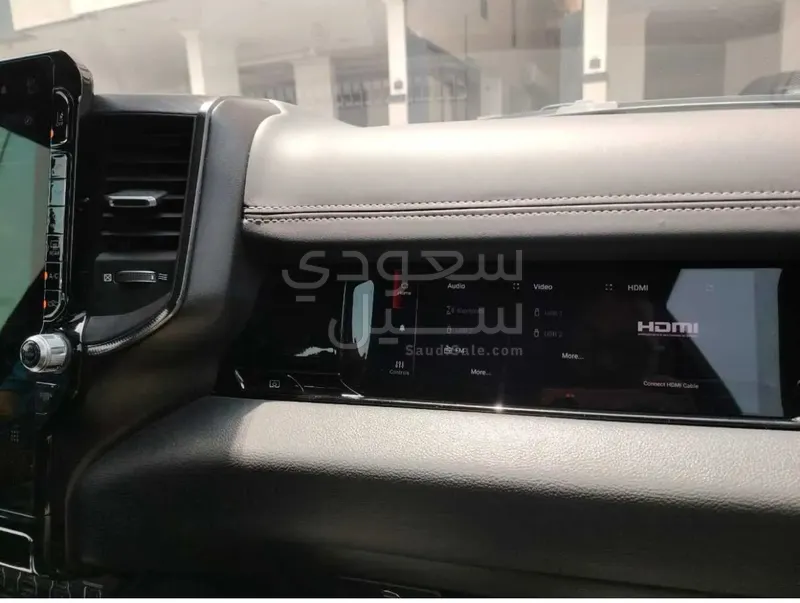 2025 دودج رام ريبل