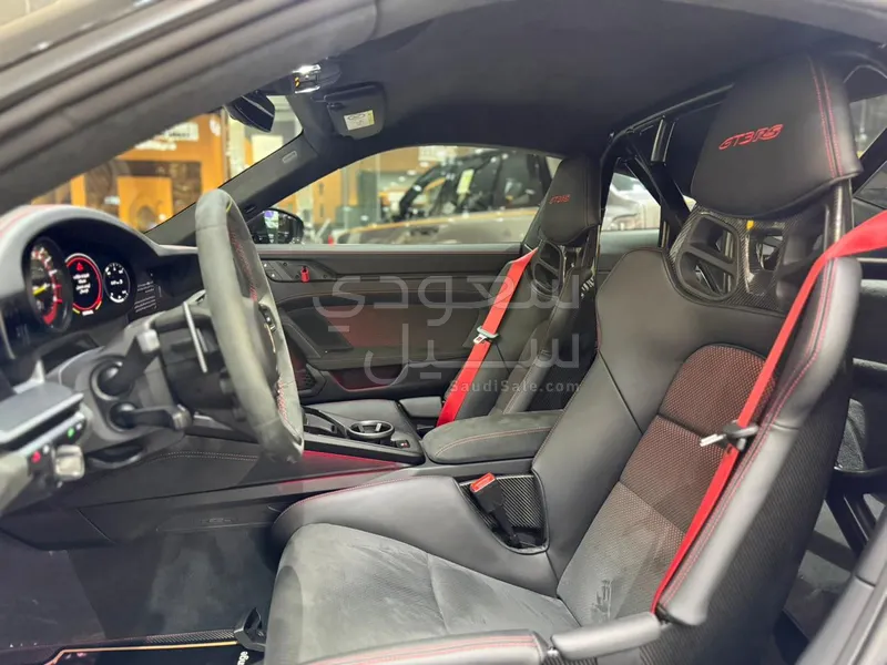 2024 بورش 911 جي تي 3 ار اس