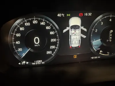 2018 فولفو اكس سي 90