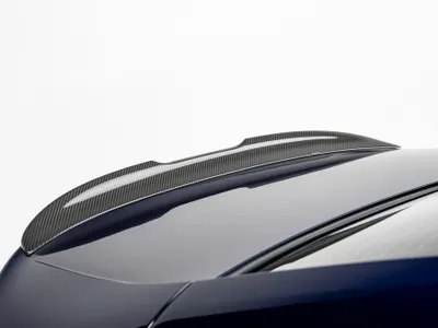 2023 بي ام دبليو الفئة ام إم 8 كومبيتيشن
