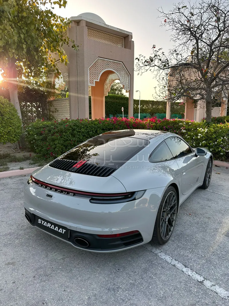 2022 بورش 911 كاريرا اس