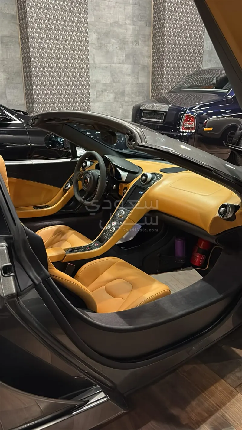 2016 مكلارين إس 650