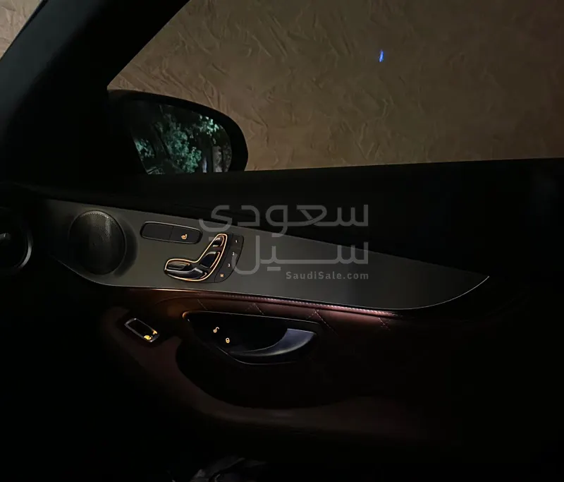 2016 مرسيدس - بنز سي 43 أي إم جي