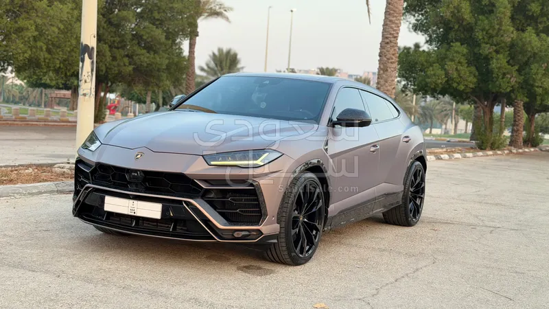 2019 لمبرجيني اوروس