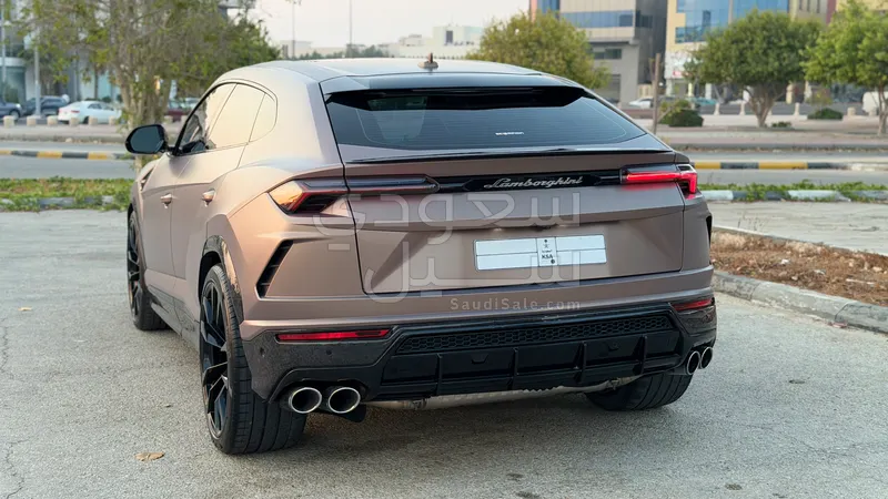2019 لمبرجيني اوروس