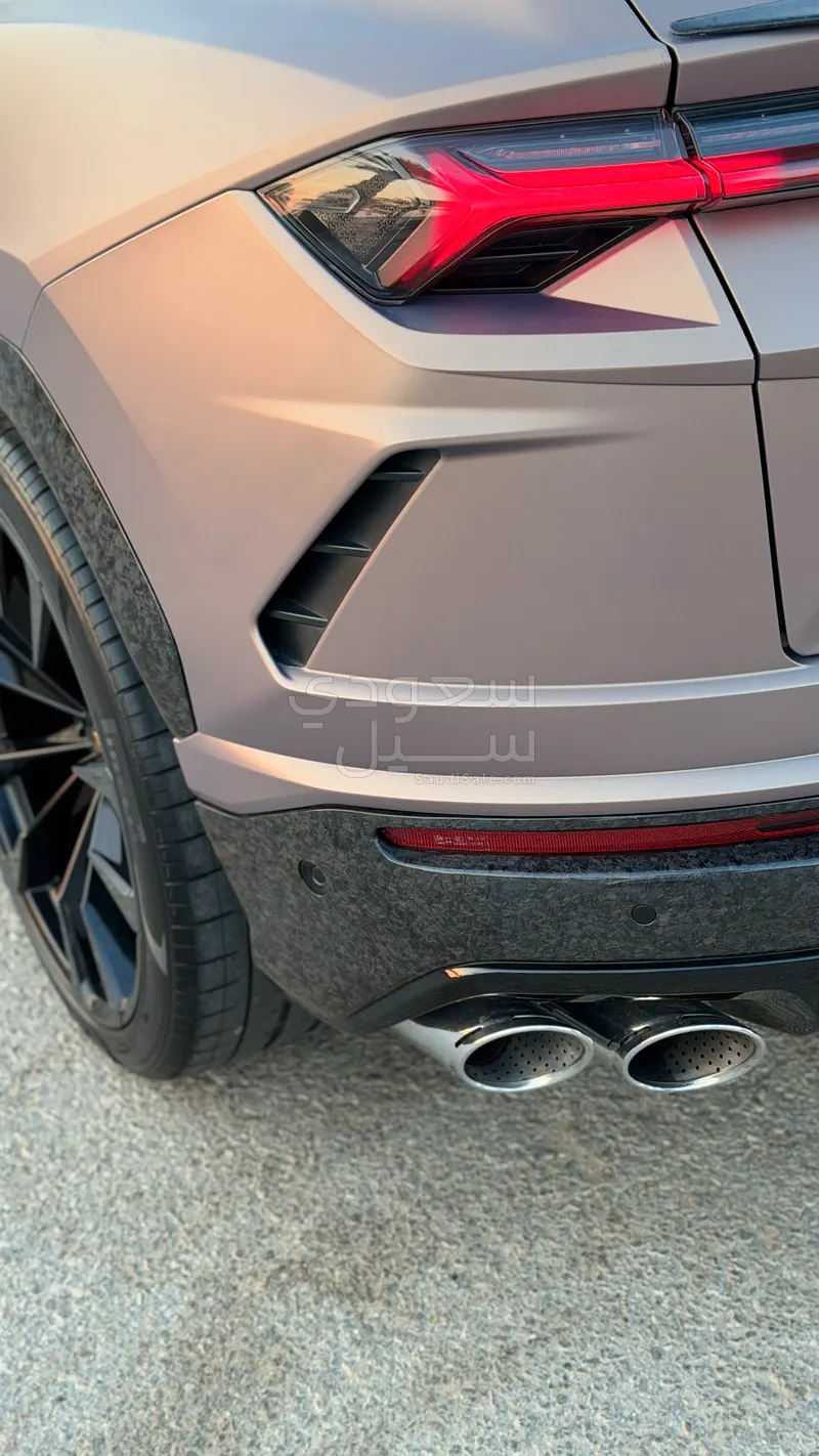 2019 لمبرجيني اوروس