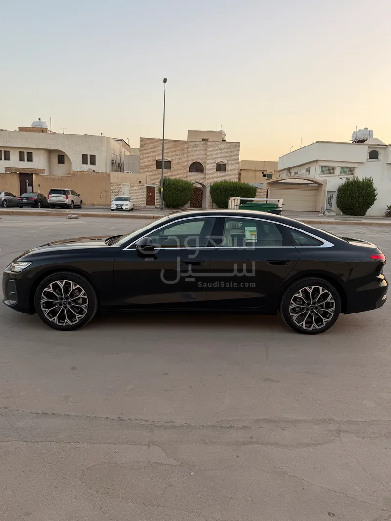 2026 اودي اي 6 اس لاين