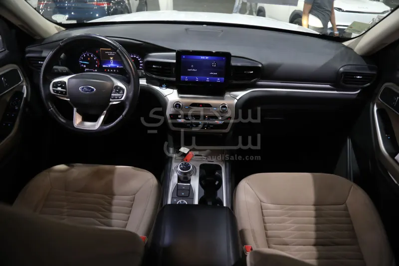 2021 فورد اكسبلورر اكس ال تي