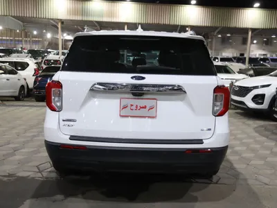 2021 فورد اكسبلورر اكس ال تي
