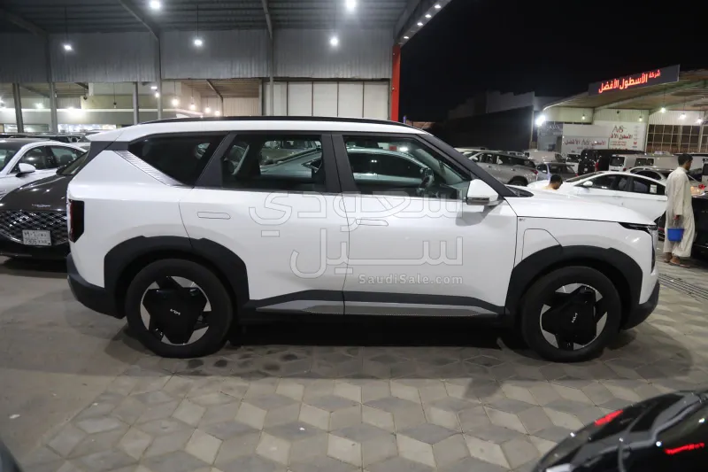 2025 كيا EV5
