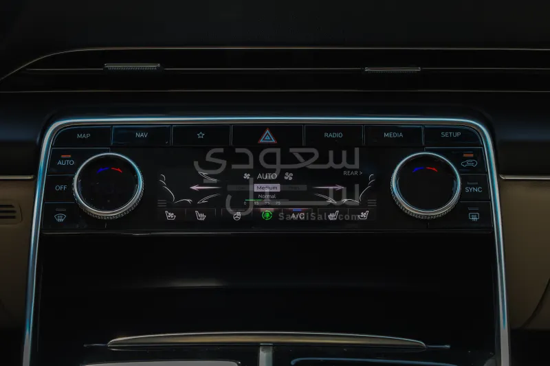2021 جينيسيس جي في 80