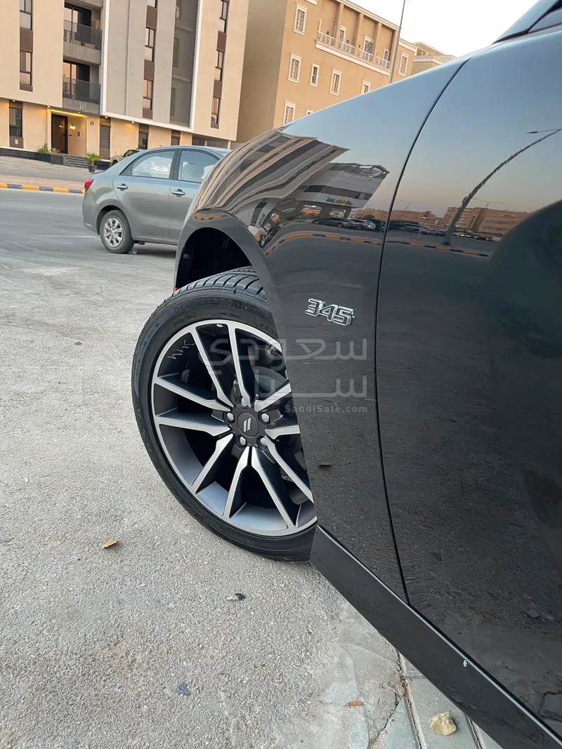 2023 دودج تشارجر ار تي