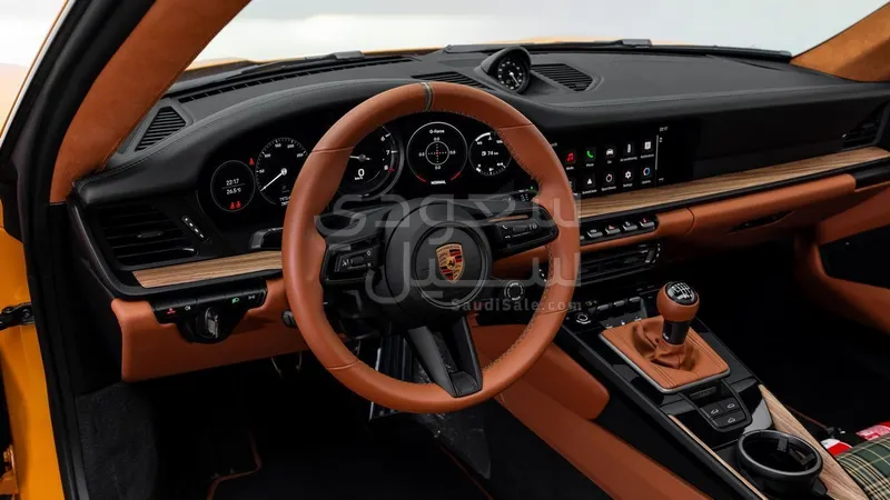 2024 بورش 911 كاريرا تي
