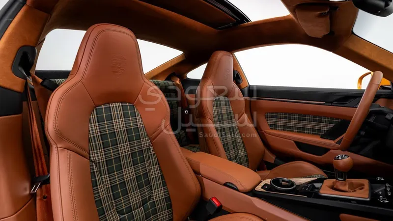 2024 بورش 911 كاريرا تي