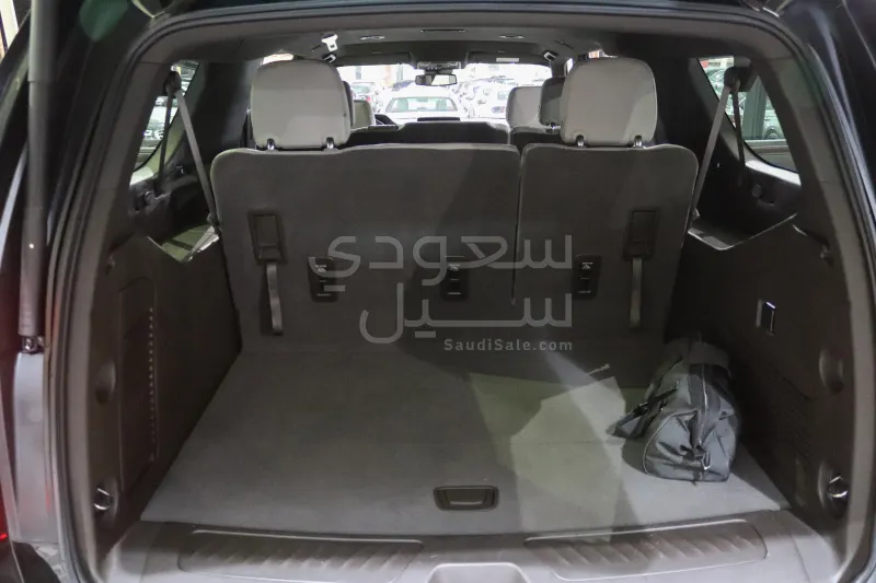 2023 جي ام سي يوكون اس ال اي