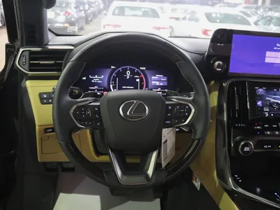 2026 لكزس إل إكس 600