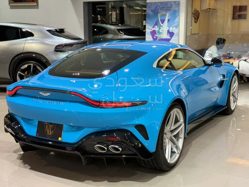 2026 استون مارتن فانتج