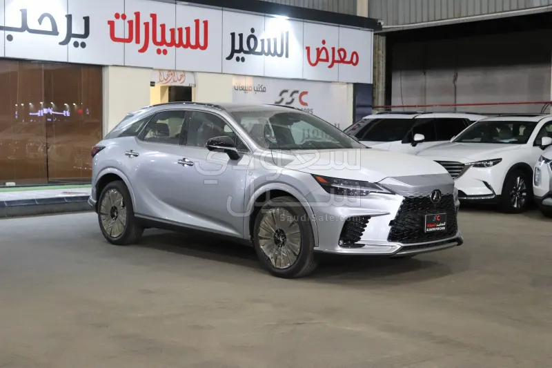 2026 لكزس أر إكس 350