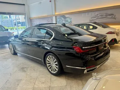 2022 بي ام دبليو الفئة السابعة 730 أي