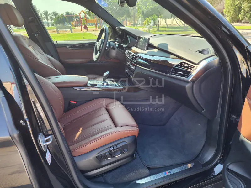 2018 BMW X Series 5 M Kit