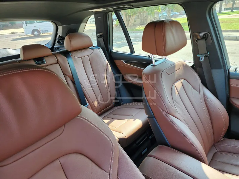 2018 BMW X Series 5 M Kit