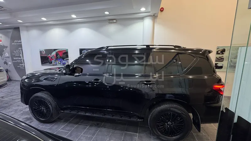 2023 Nissan Patrol Platinum