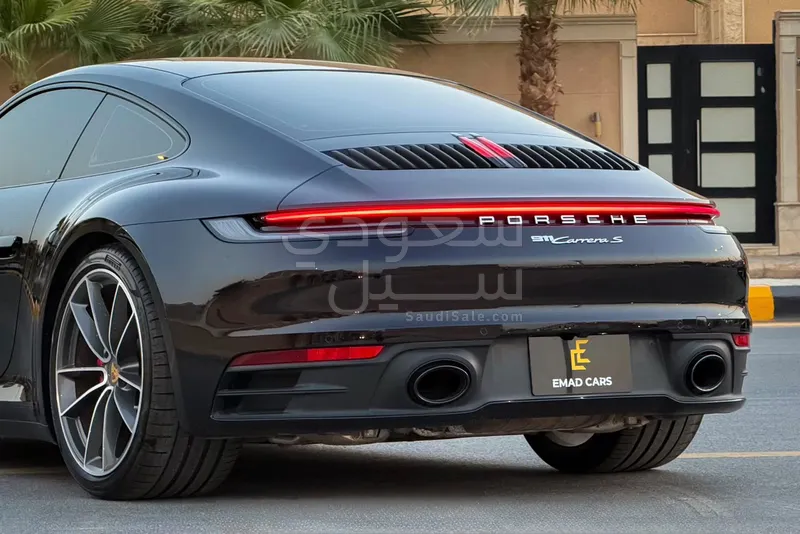 2024 بورش 911 كاريرا اس
