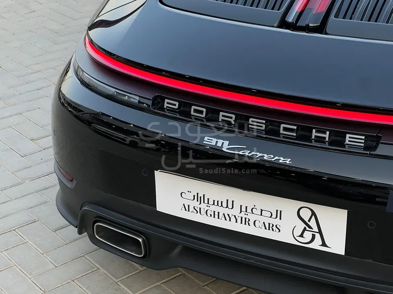 2025 Porsche 911 Carrera