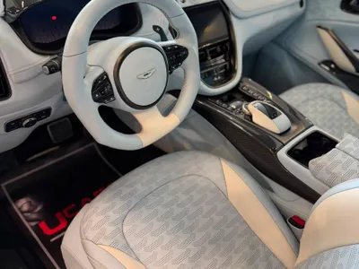 2021 استون مارتن دي بي اكس 550