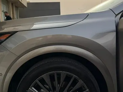 2025 لكزس أر إكس 350