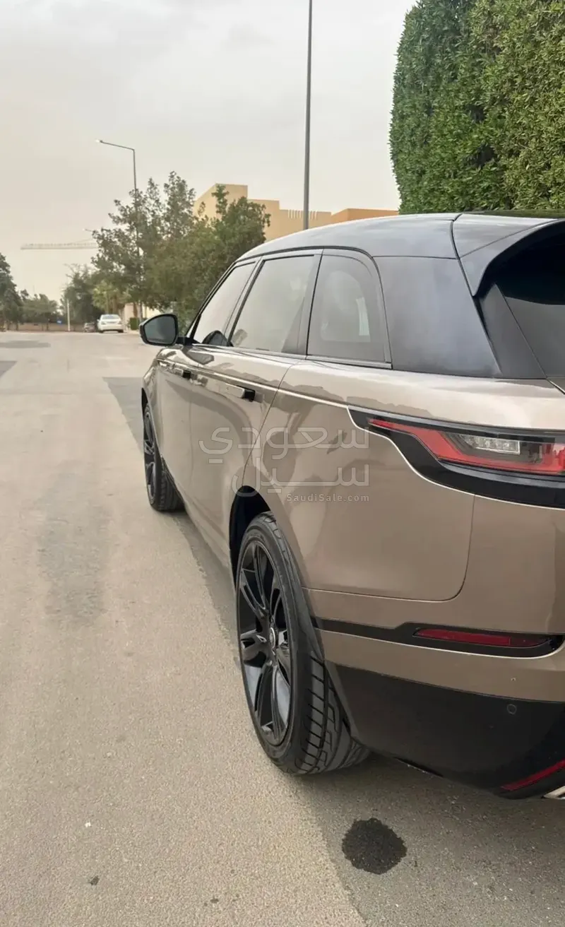 2019 لاند روفر رينج روفر فيلار أر - دايناميك