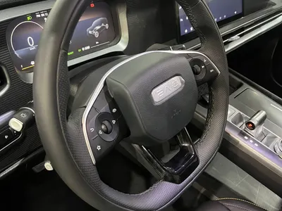 2025 بايك بي جاي 30