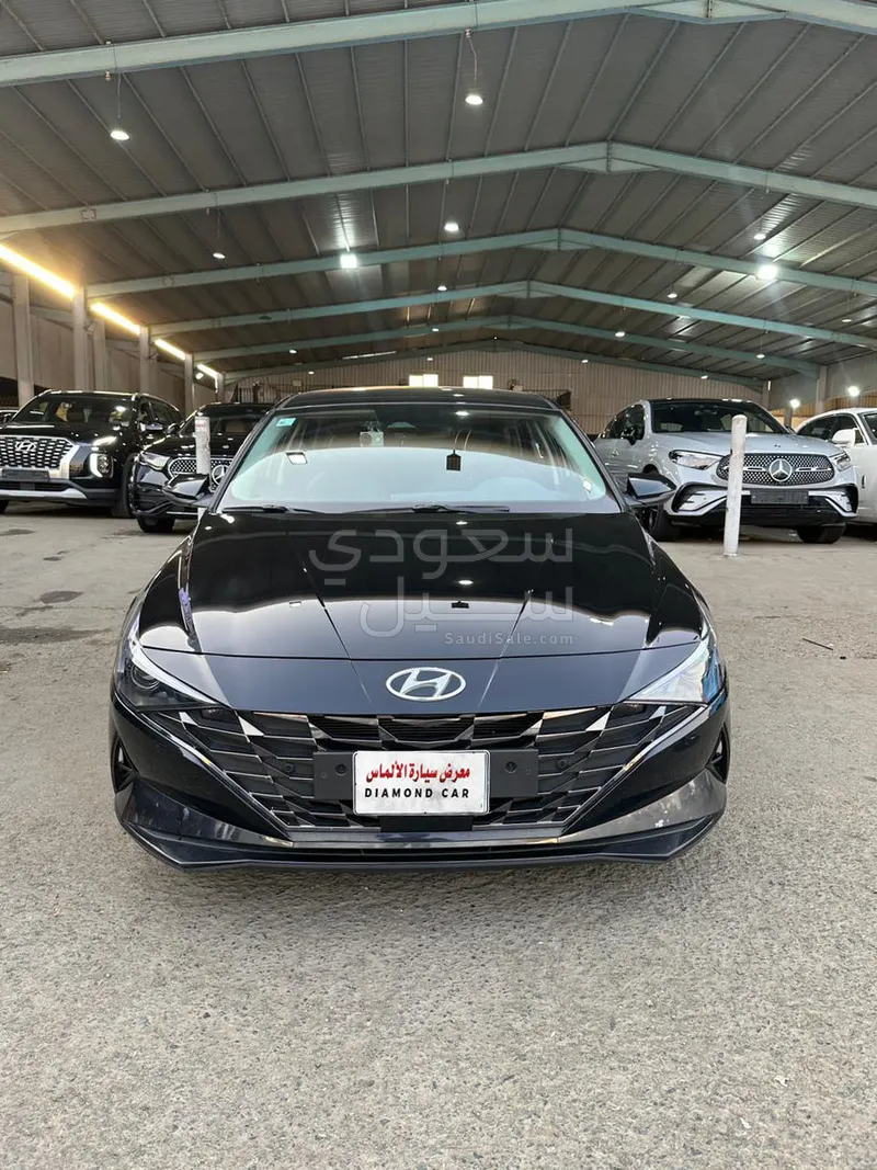 2021 هيونداي النترا