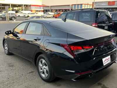 2021 هيونداي النترا