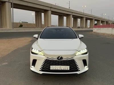 2024 لكزس أر إكس 350