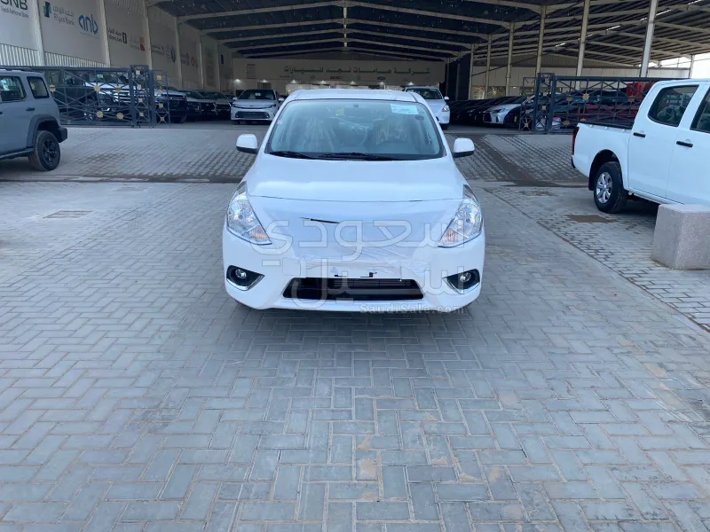 2025 نيسان صني